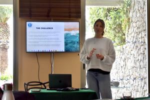 BC680607-105A-4CCA-A7CF-9ADA8E6D6CE7_1_105_c